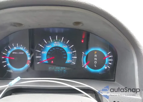 2010 Ford Fusion Se z USA, uszkodzony, nr VIN 3FAHP0HAXAR402448